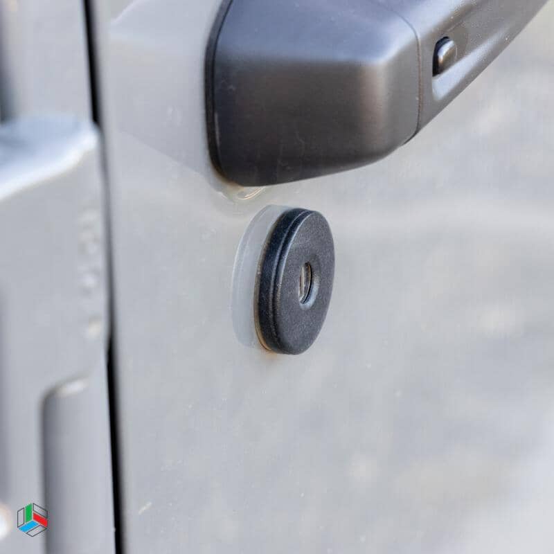 Tailgate Lock Cap (02-22)