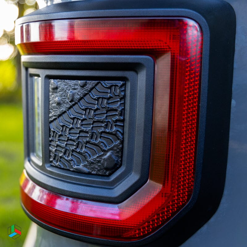 Custom Panels for Oracle JT Gladiator Flush Lights Tread 