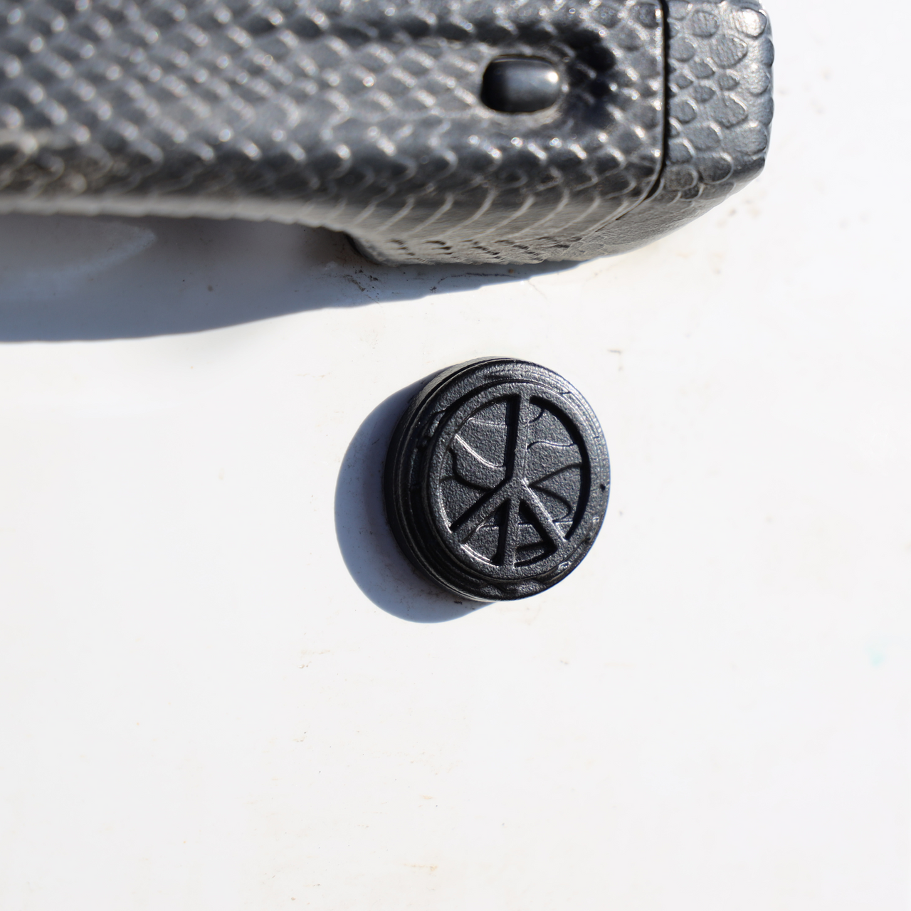 Peace Symbol | Key Lock Cap