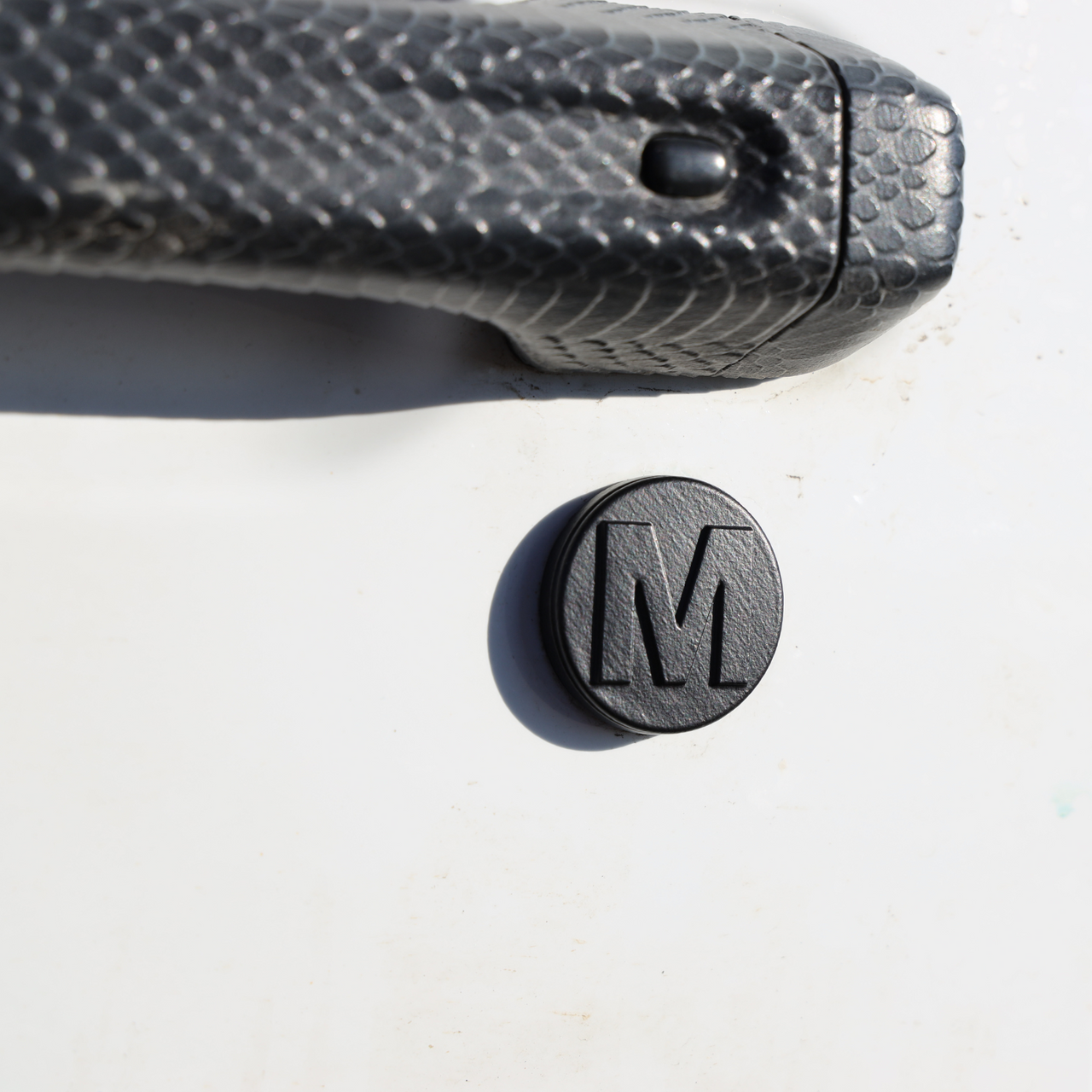M | Key Lock Cap